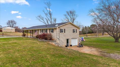 110 Harry Drive Loretto TN 38469