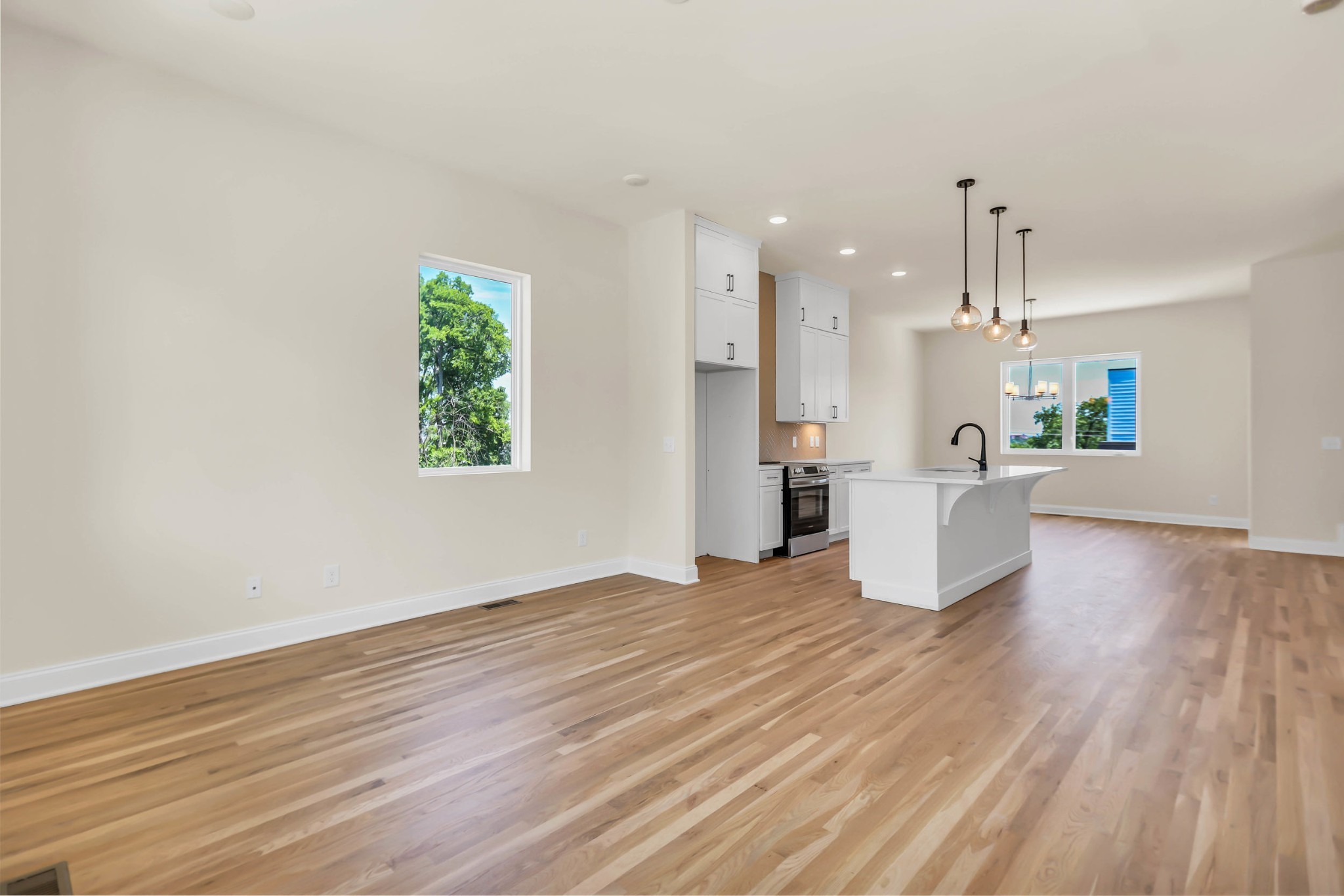 2122 Goodrich Avenue Nashville TN 37218