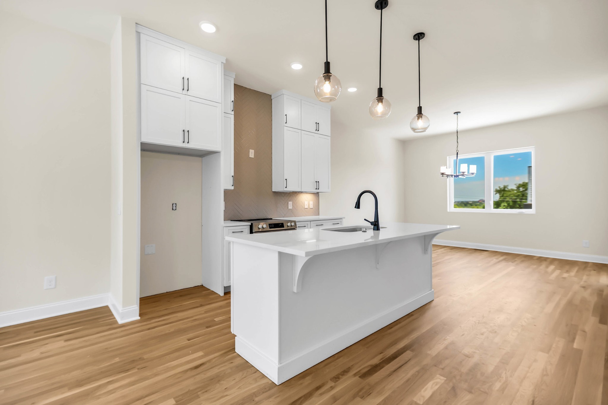 2122 Goodrich Avenue Nashville TN 37218