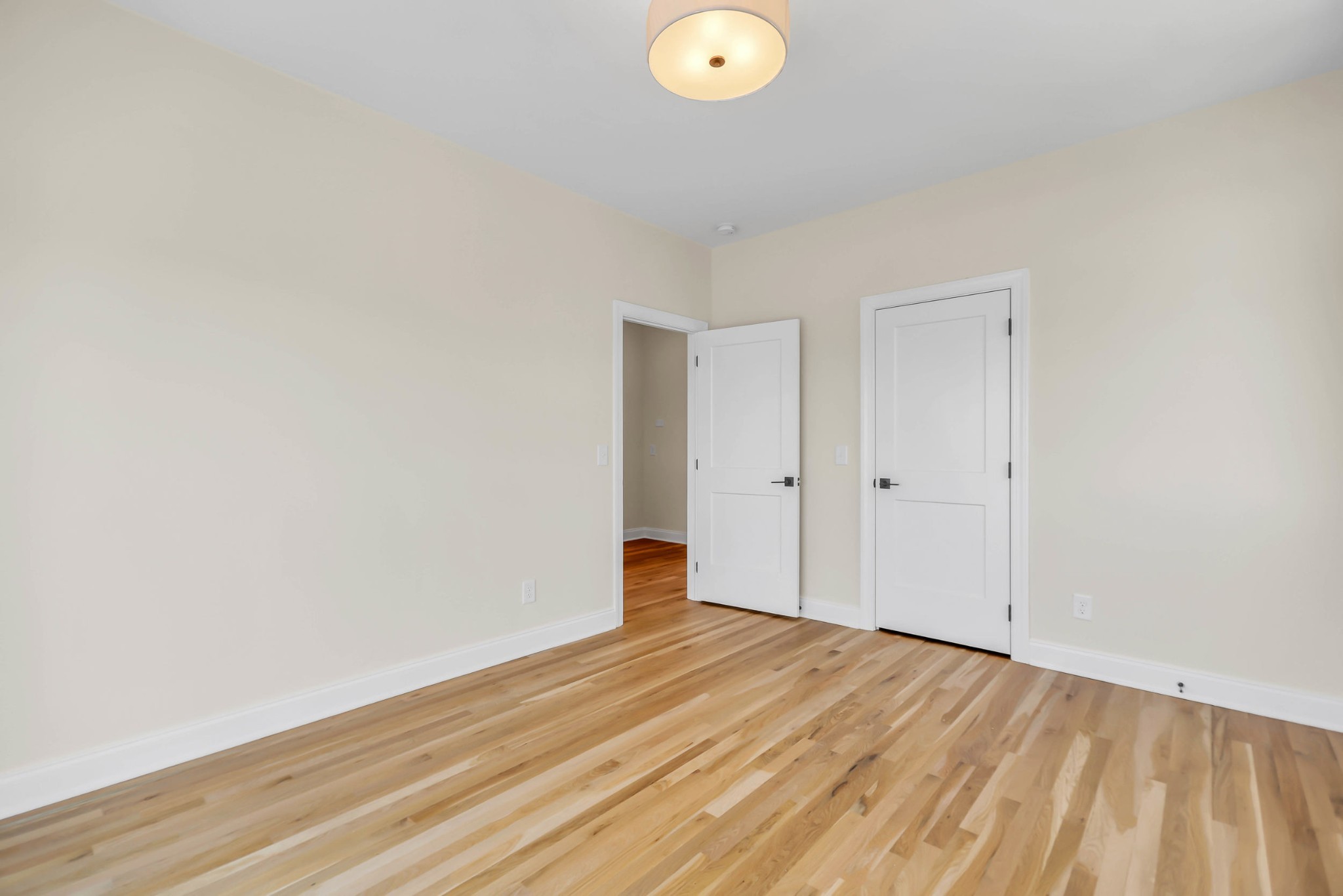 2122 Goodrich Avenue Nashville TN 37218