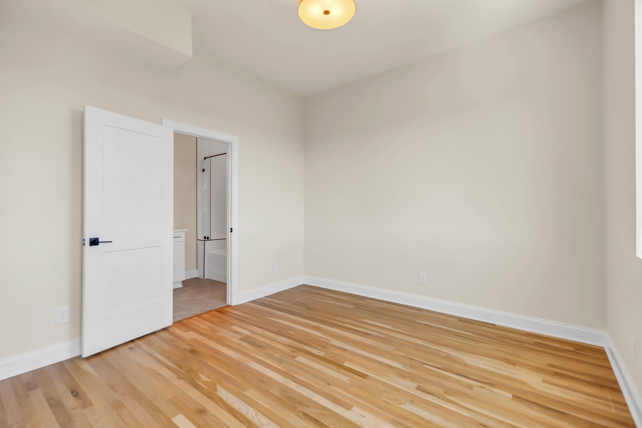2122 Goodrich Avenue Nashville TN 37218
