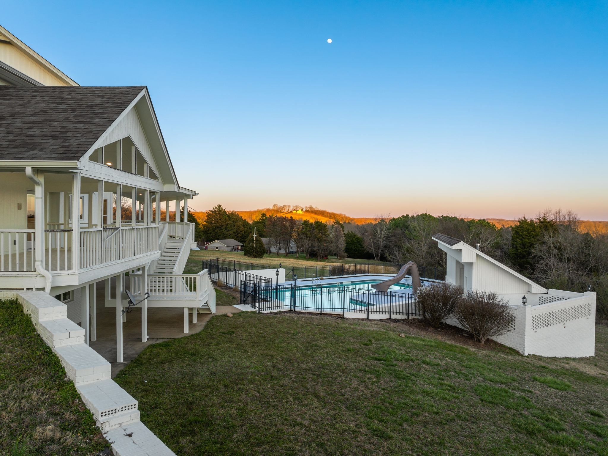 1230 Iron Bridge Road Columbia TN 38401