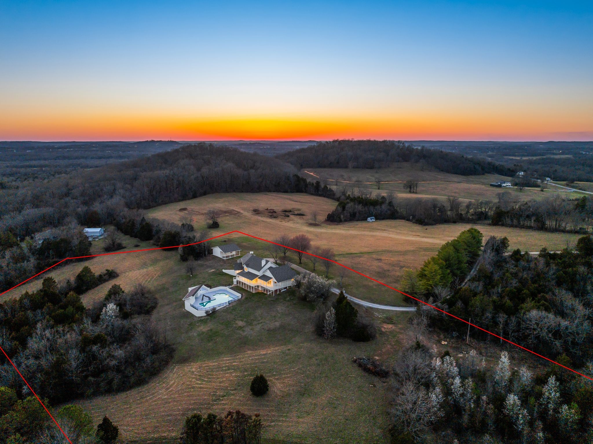 1230 Iron Bridge Road Columbia TN 38401