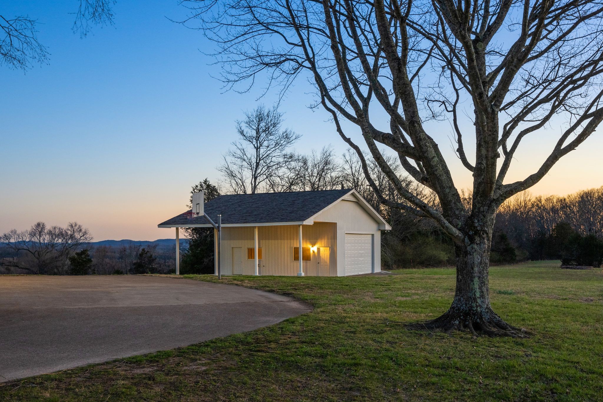 1230 Iron Bridge Road Columbia TN 38401