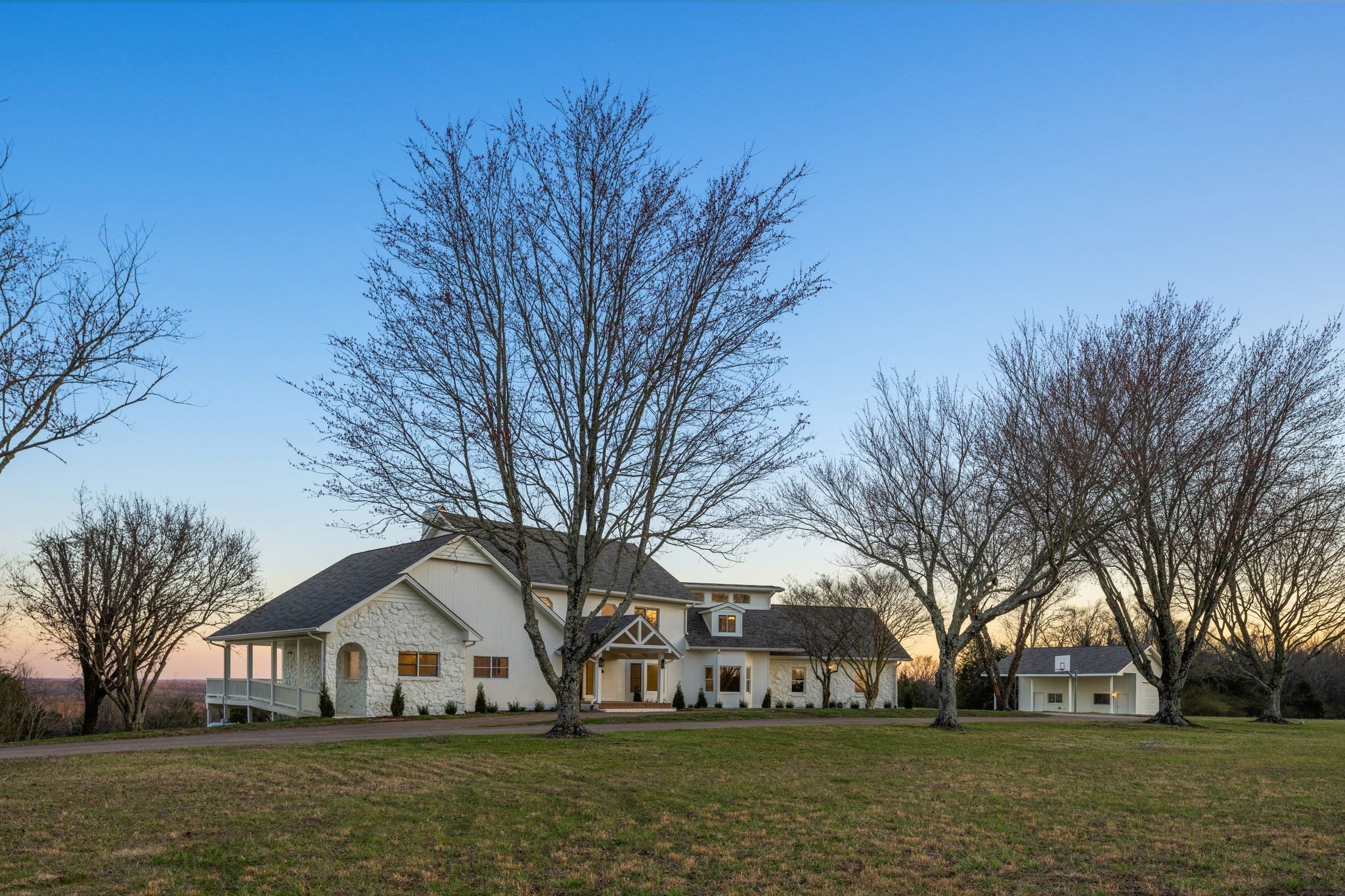1230 Iron Bridge Road Columbia TN 38401