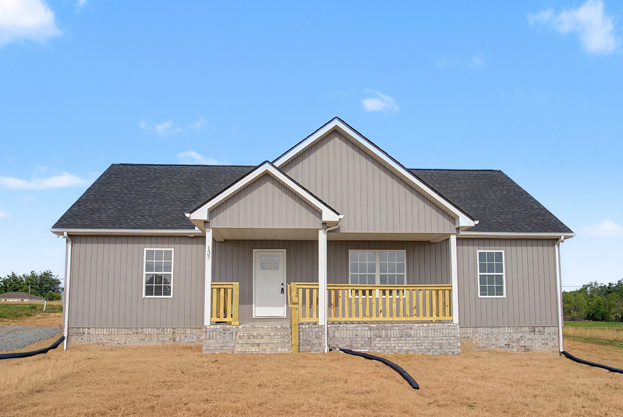 137 Martha Circle Lafayette TN 37083