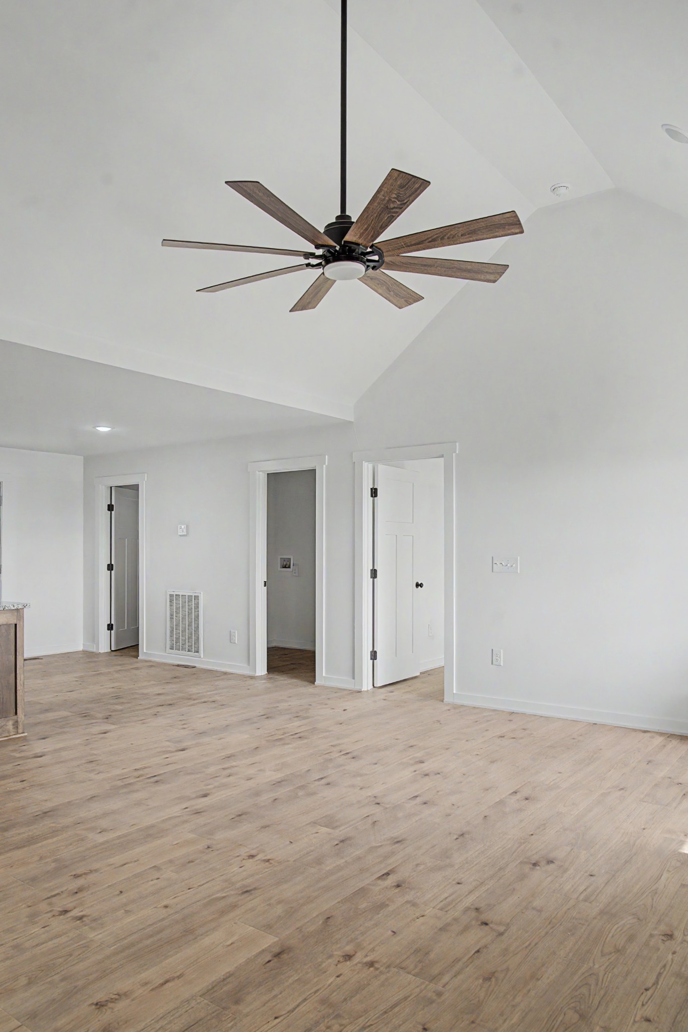 137 Martha Circle Lafayette TN 37083