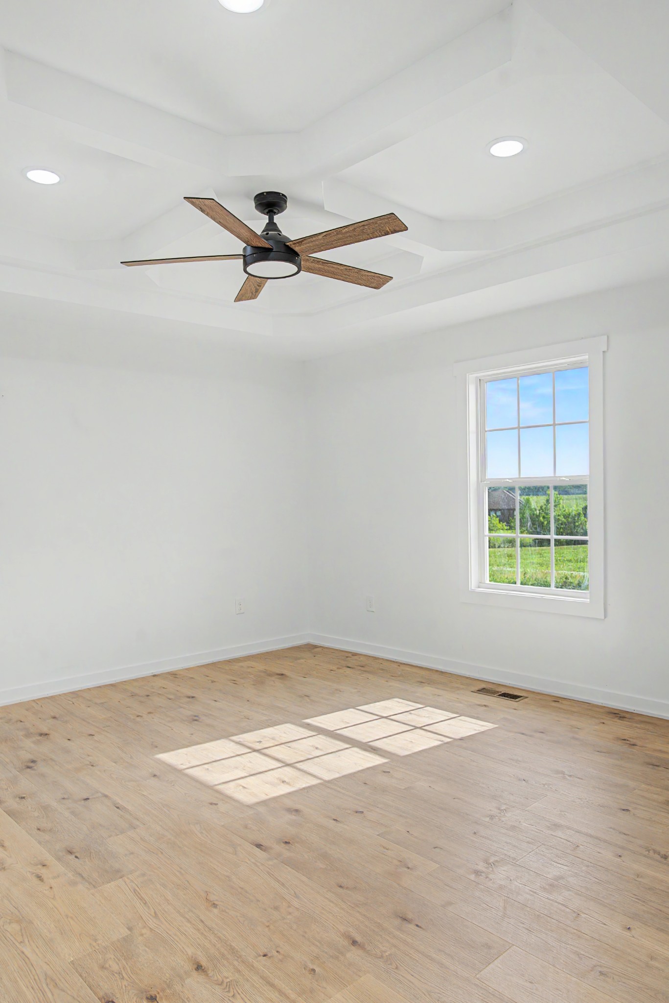 137 Martha Circle Lafayette TN 37083