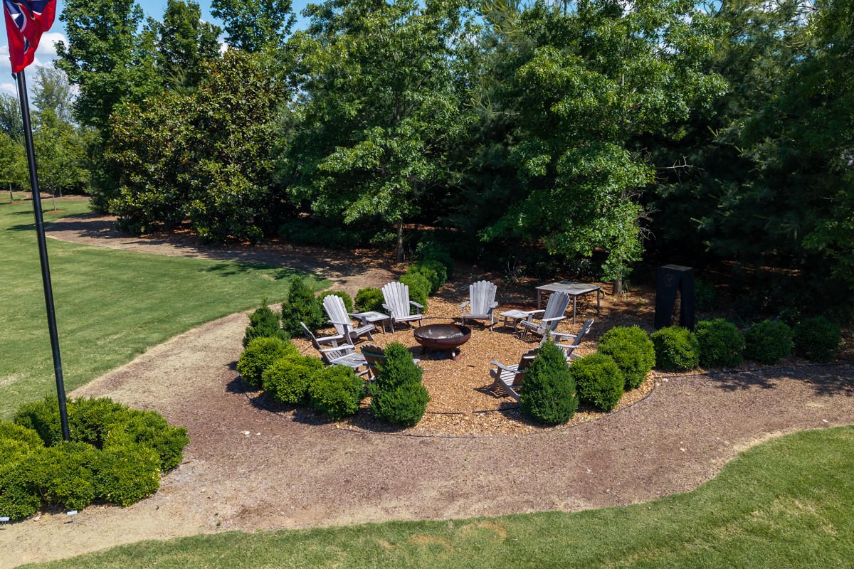 5019 Hilltop Lane College Grove TN 37046