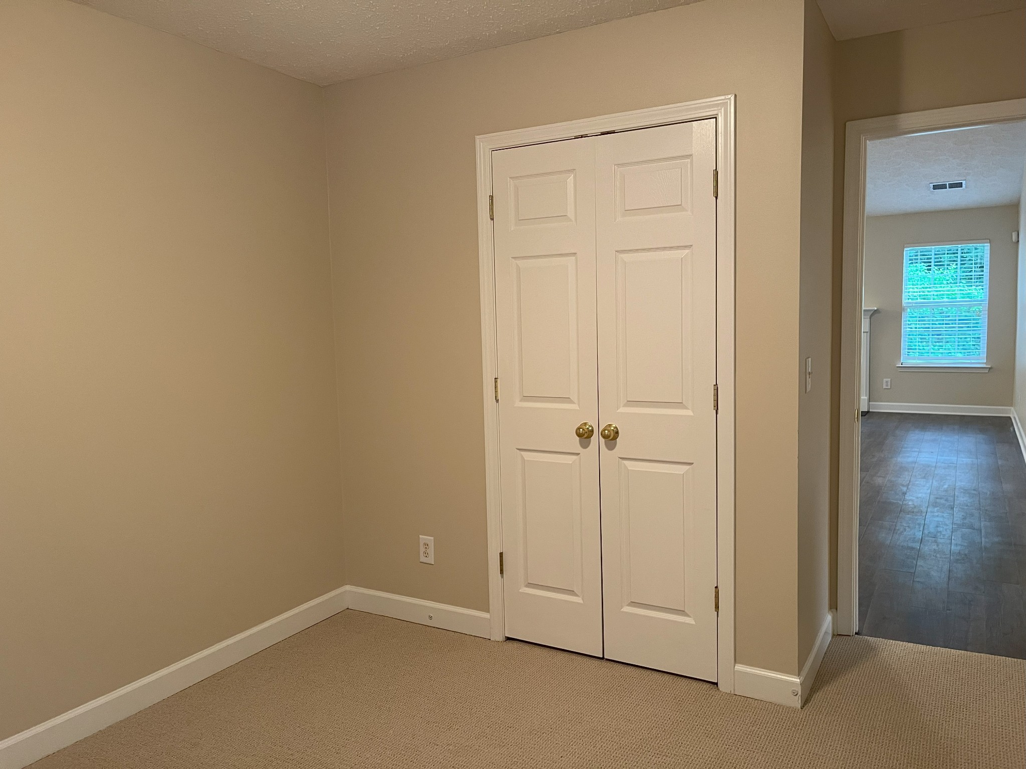 2505 Edinburgh Street Old Hickory TN 37138