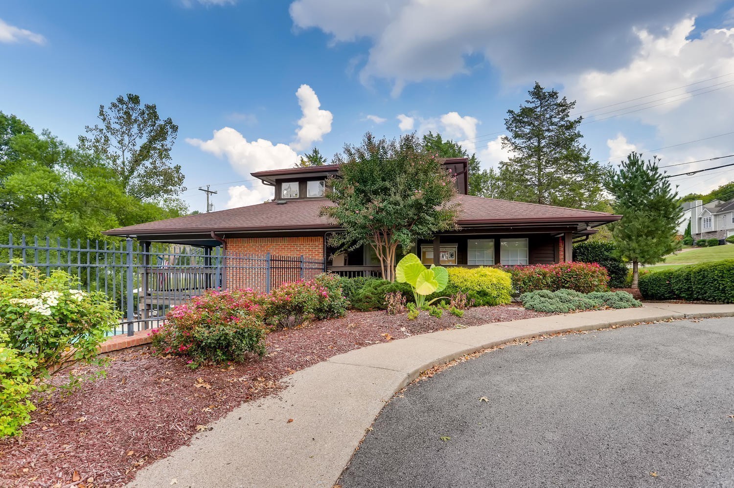 2505 Edinburgh Street Old Hickory TN 37138