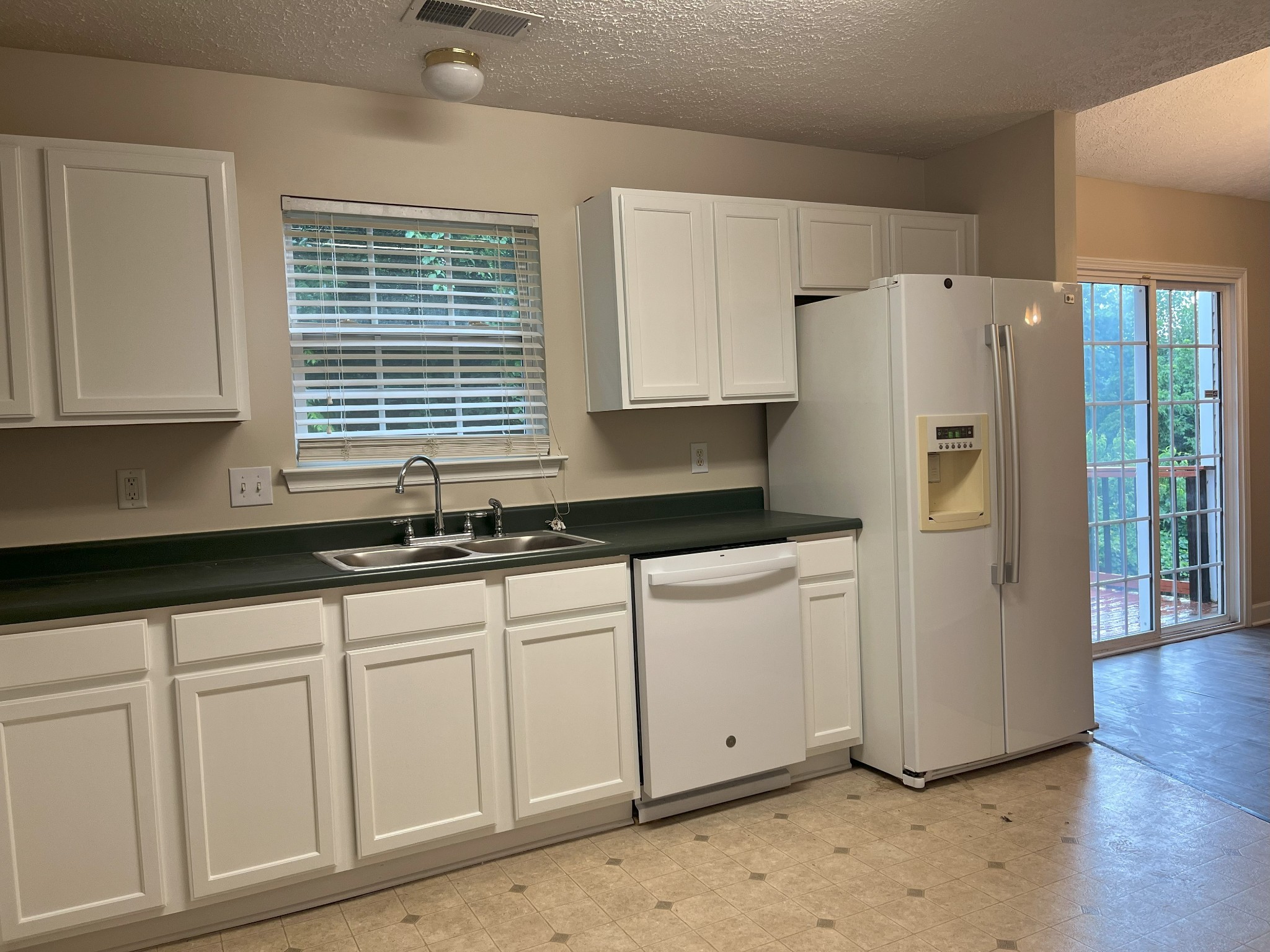 2505 Edinburgh Street Old Hickory TN 37138