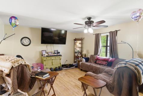 615 Rogues Fork Road Bethpage TN 37022
