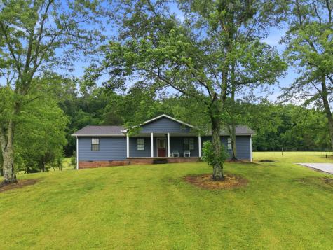 615 Rogues Fork Road Bethpage TN 37022