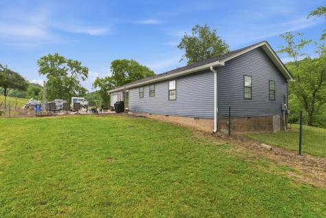 615 Rogues Fork Road Bethpage TN 37022
