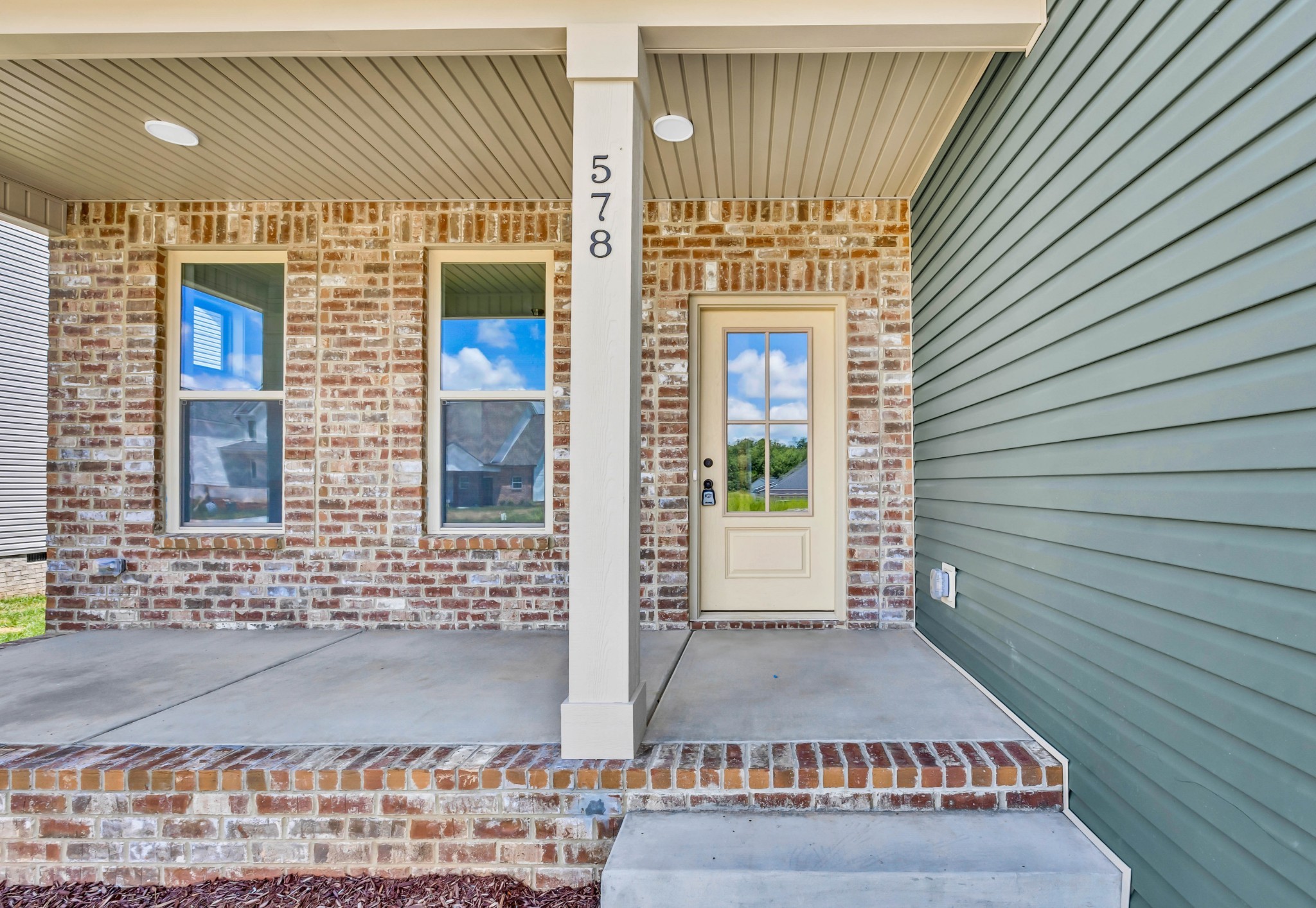 578 Pongracz Way Clarksville TN 37042