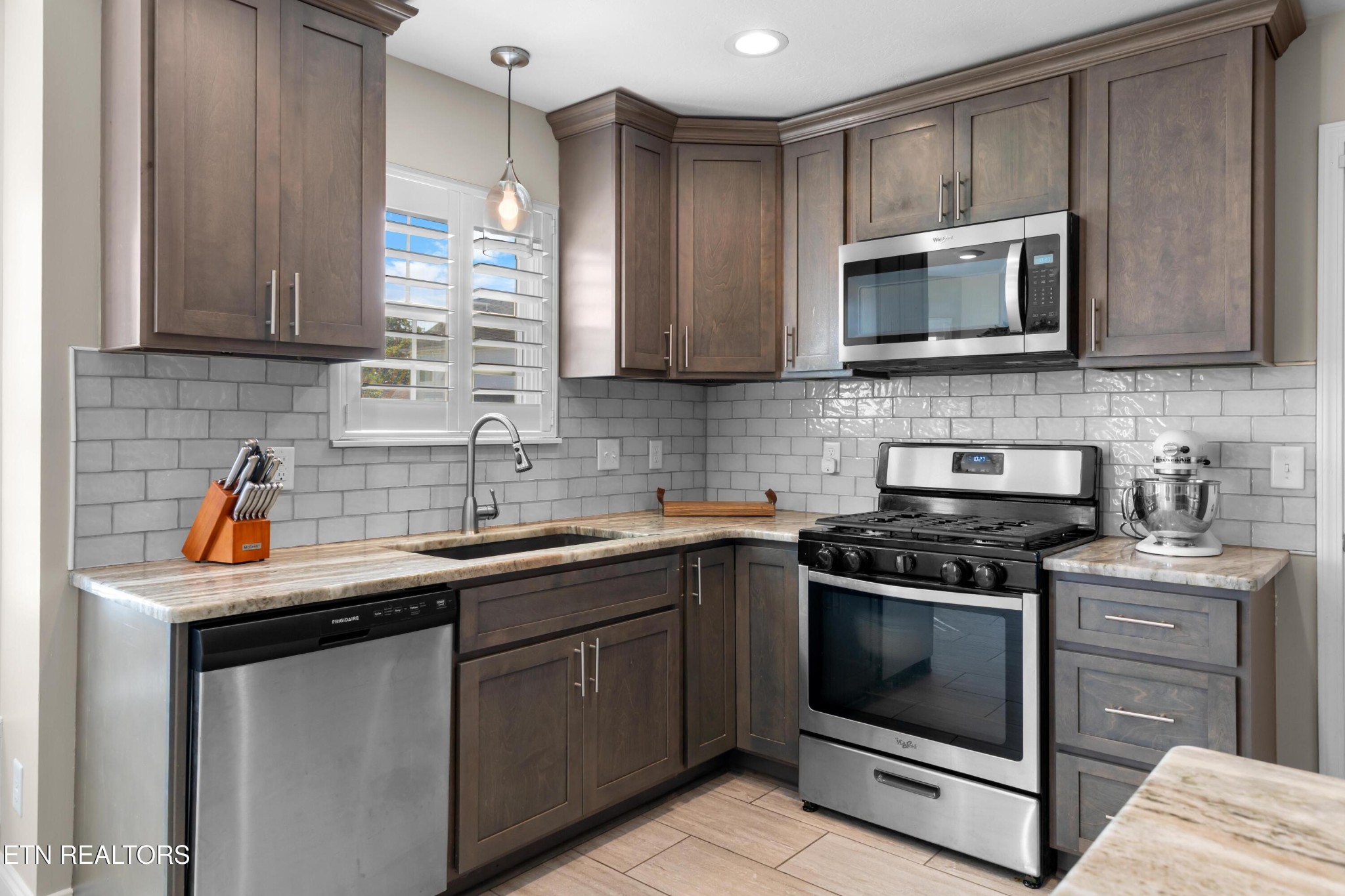 4608 Sand Hill Lane Knoxville TN 37918