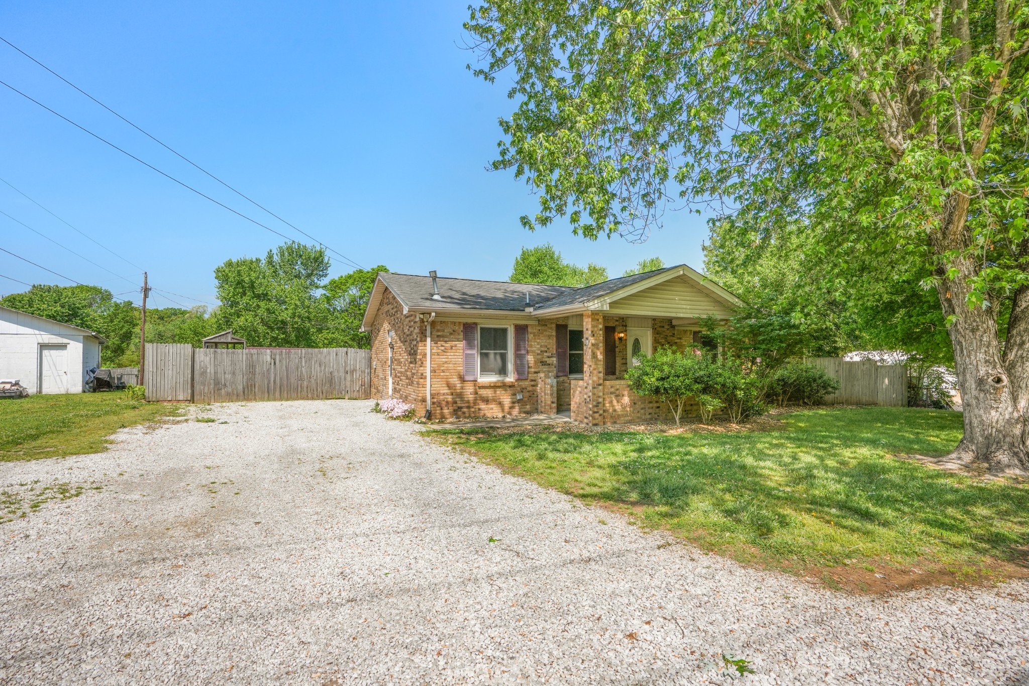 1106 Highway 48, S Dickson TN 37055