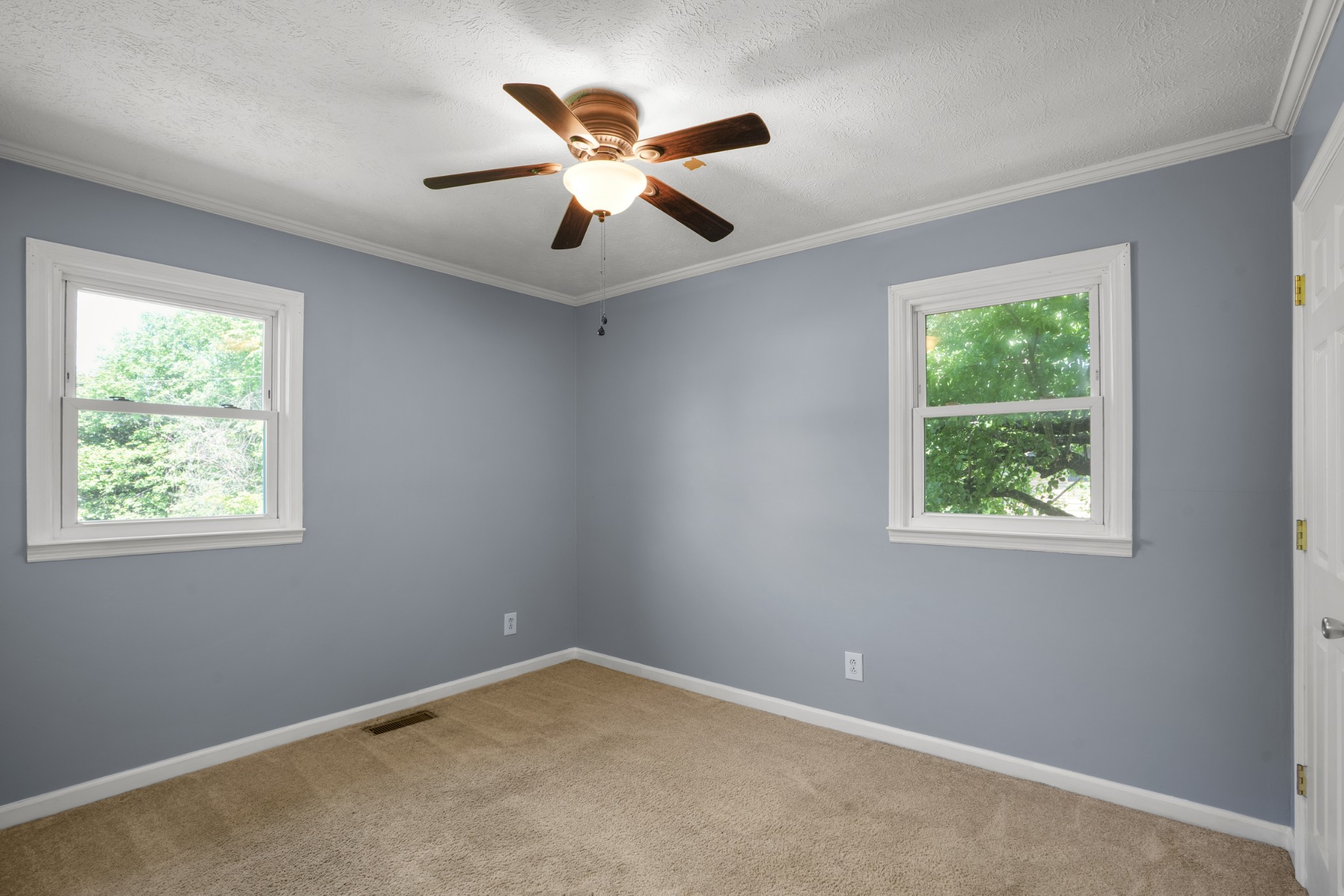 1106 Highway 48, S Dickson TN 37055