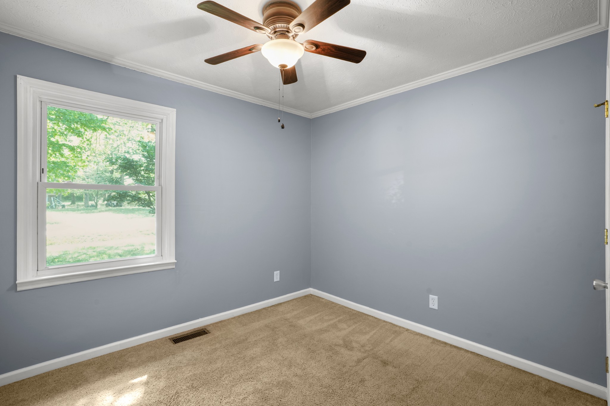 1106 Highway 48, S Dickson TN 37055