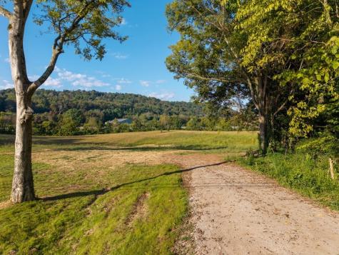 1545 Roberts Matthews Highway Sparta TN 38583