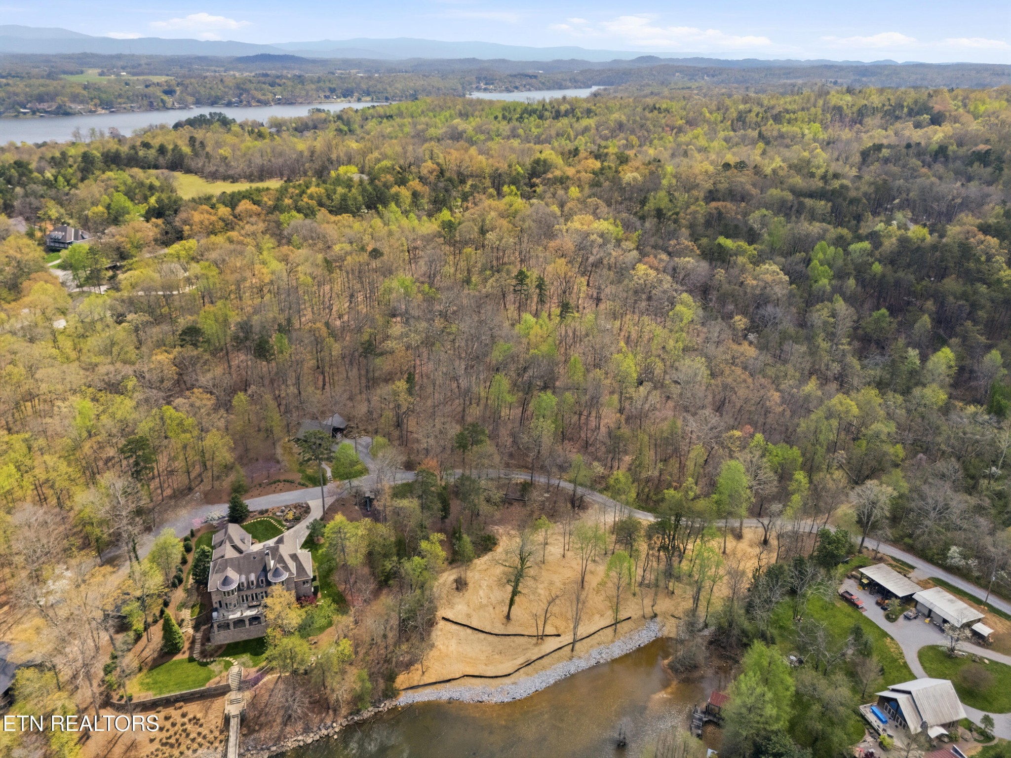 1750 Lakeland Drive Aka 1 Headricks Co Lenoir City TN 37772