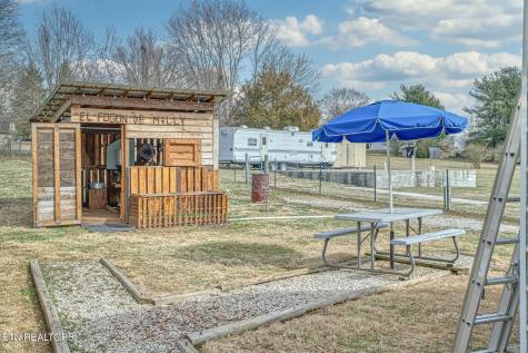 791 Old Kentucky Road Sparta TN 38583