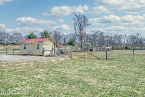 791 Old Kentucky Road Sparta TN 38583