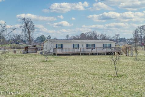 791 Old Kentucky Road Sparta TN 38583