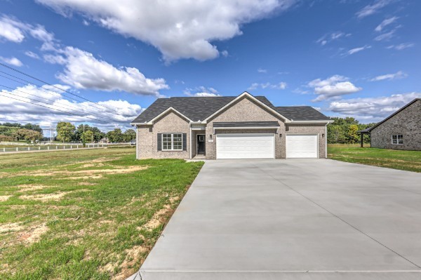 21 Bartow Street Decherd TN 37324