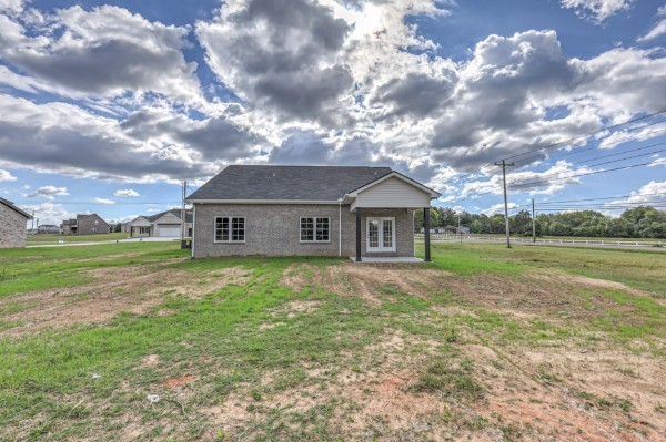 21 Bartow Street Decherd TN 37324