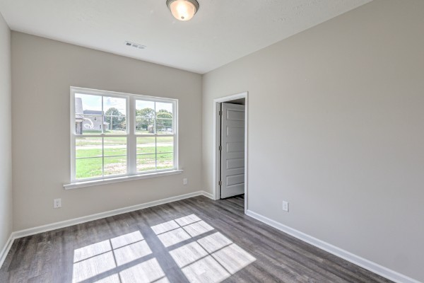 21 Bartow Street Decherd TN 37324