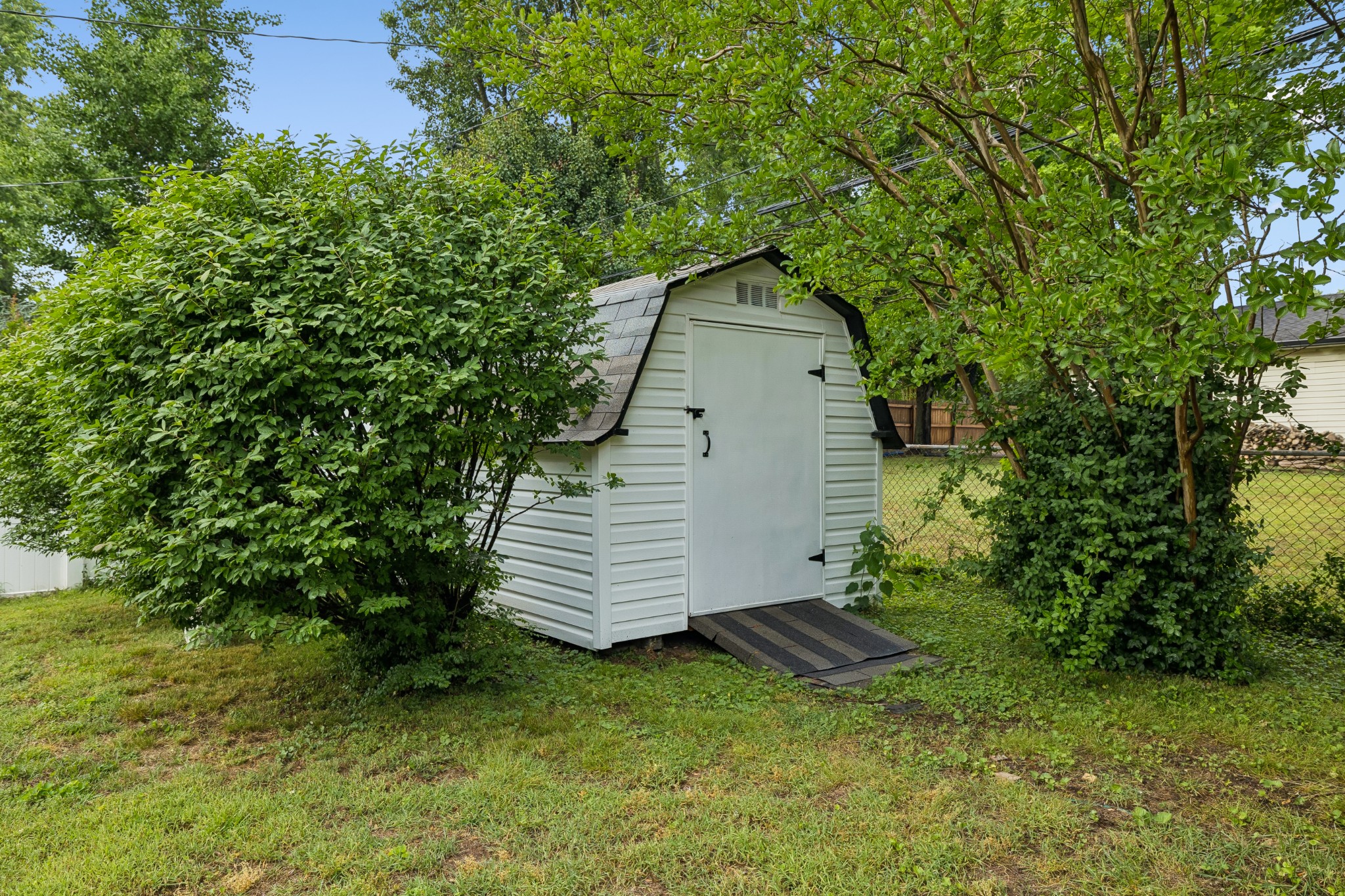 239 Donelson Hills Drive Nashville TN 37214