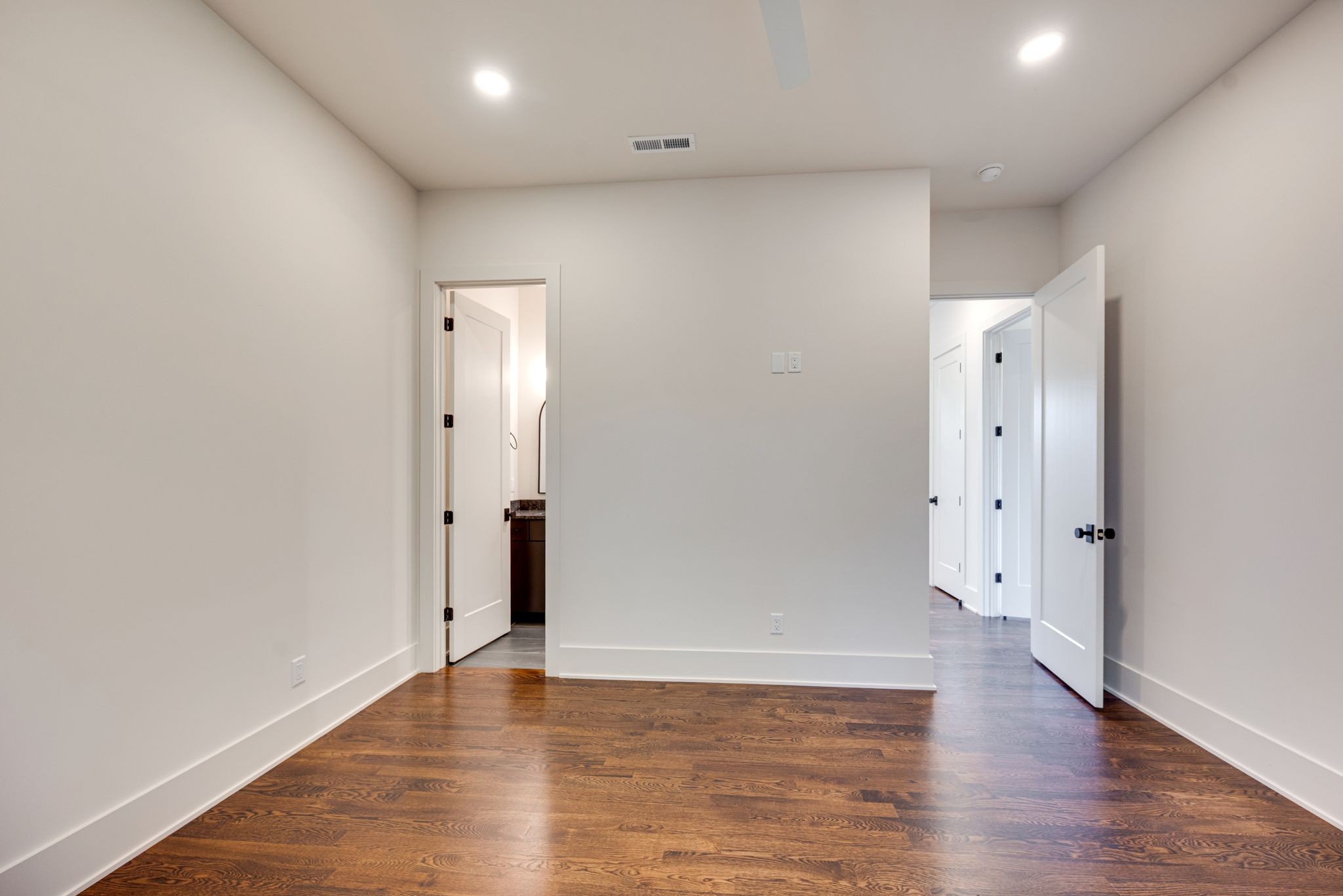 3304 Love Circle Nashville TN 37212