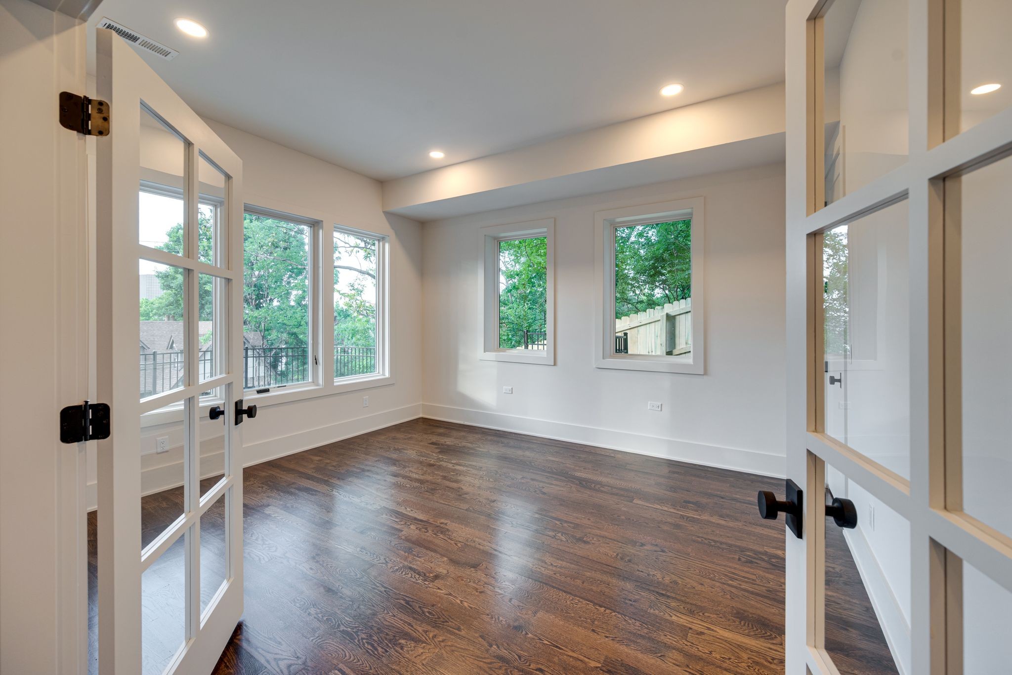 3304 Love Circle Nashville TN 37212