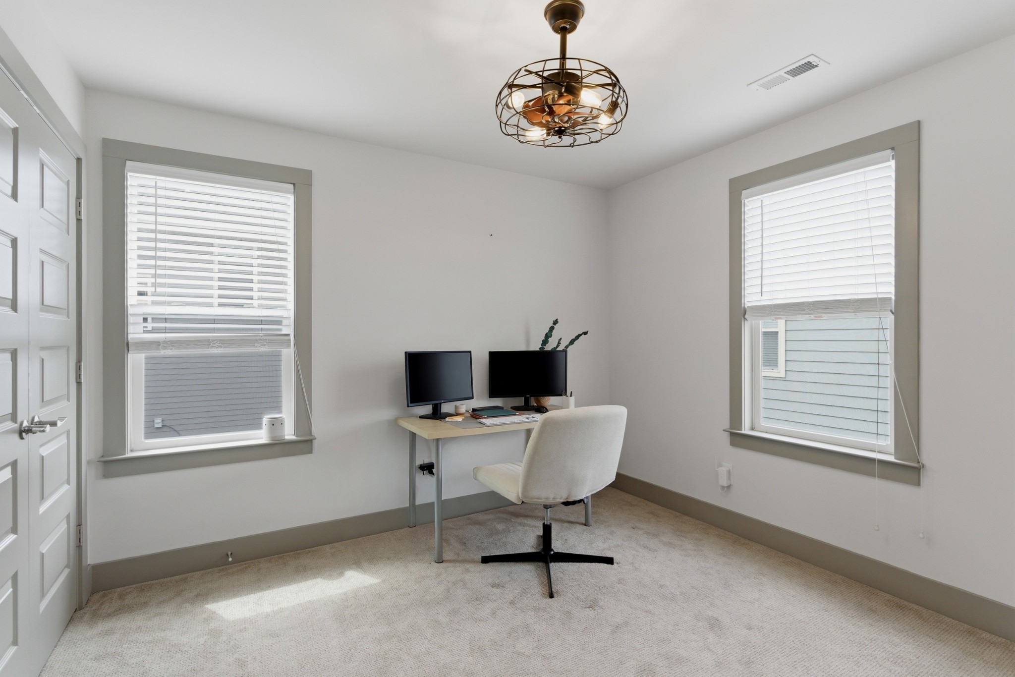2140 15th Ave, N Nashville TN 37208