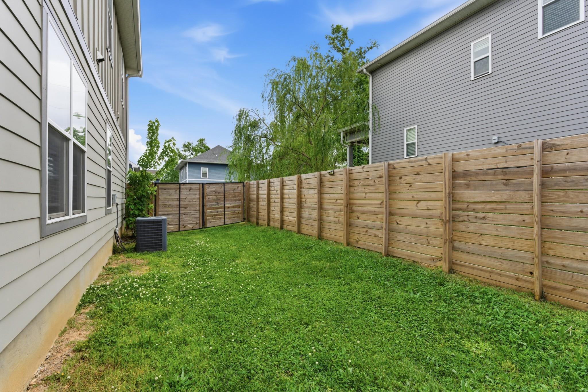 2140 15th Ave, N Nashville TN 37208