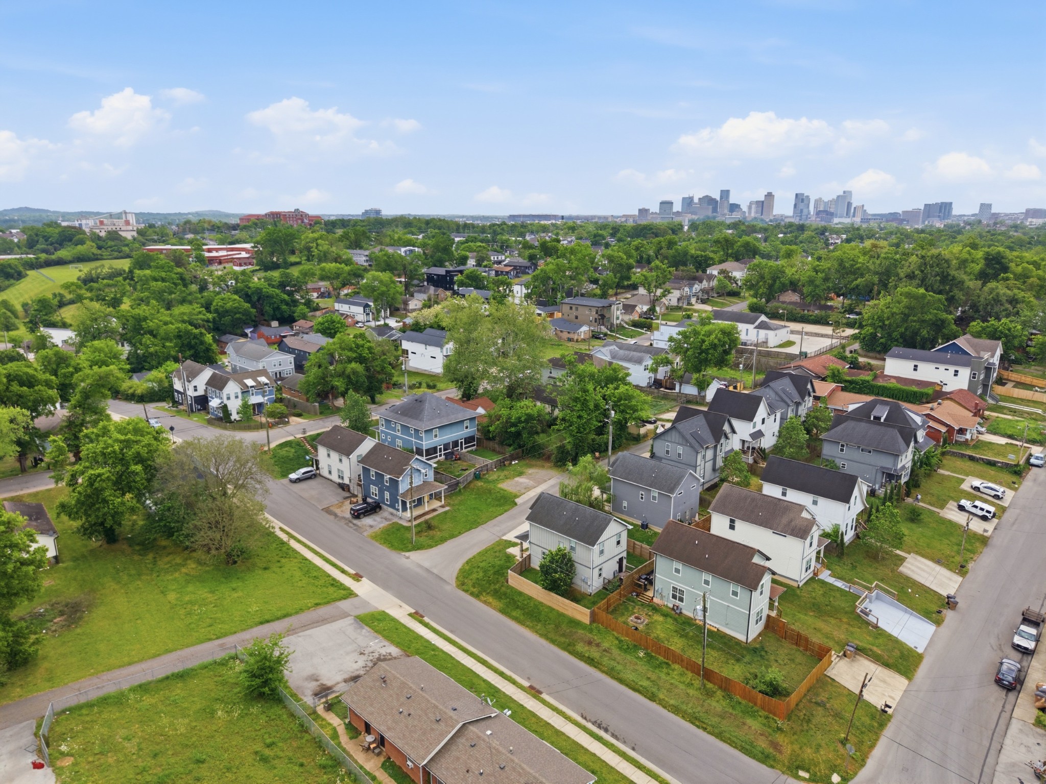 2140 15th Ave, N Nashville TN 37208