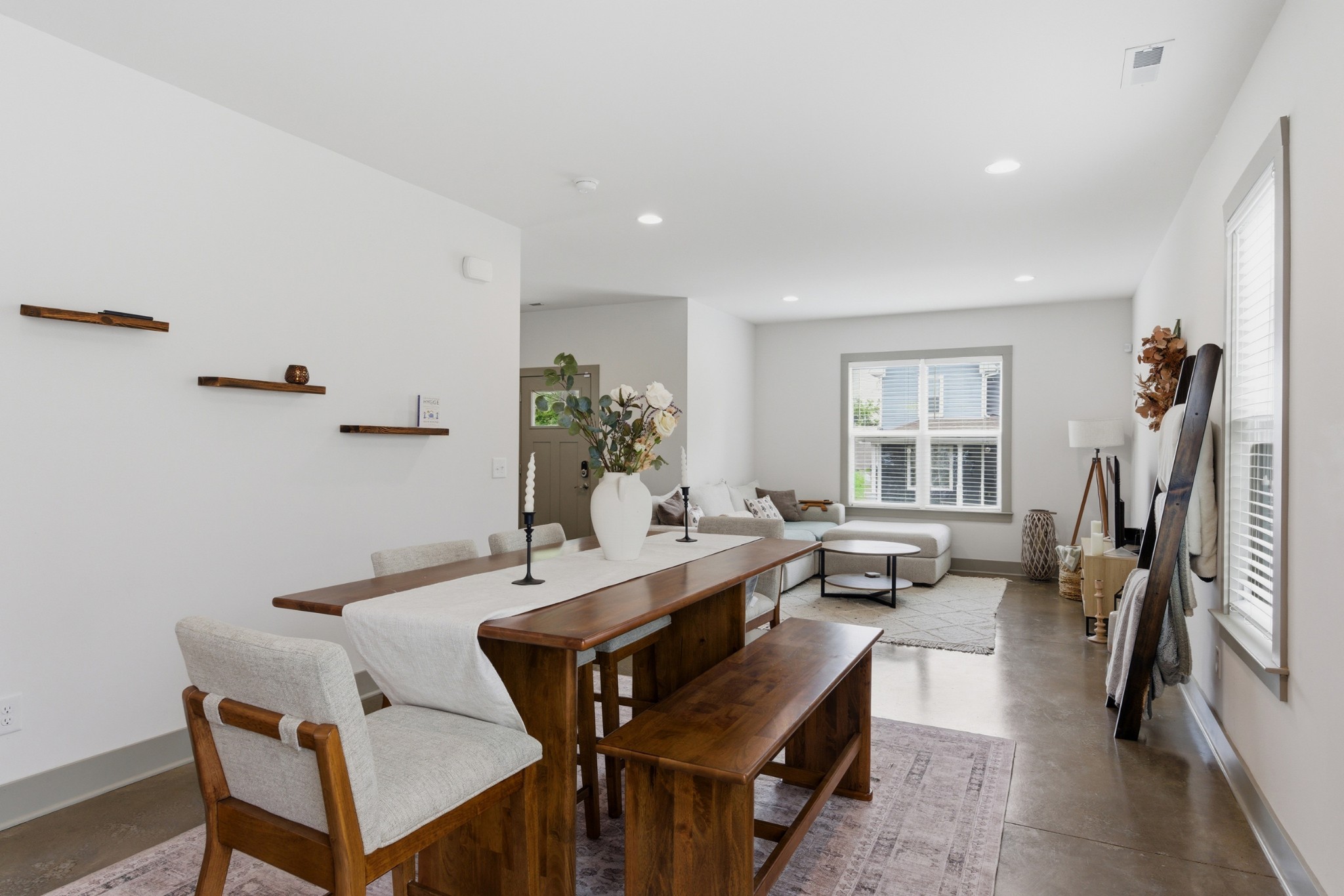 2140 15th Ave, N Nashville TN 37208