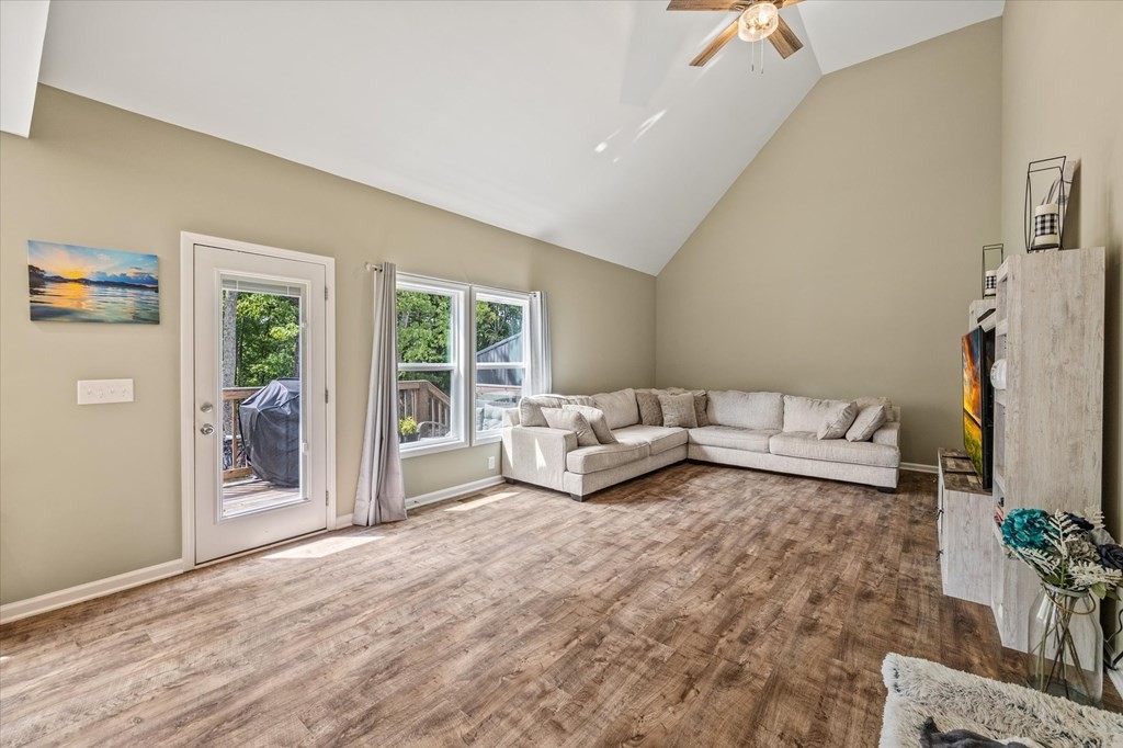 374 Shiloh Lane Smithville TN 37166