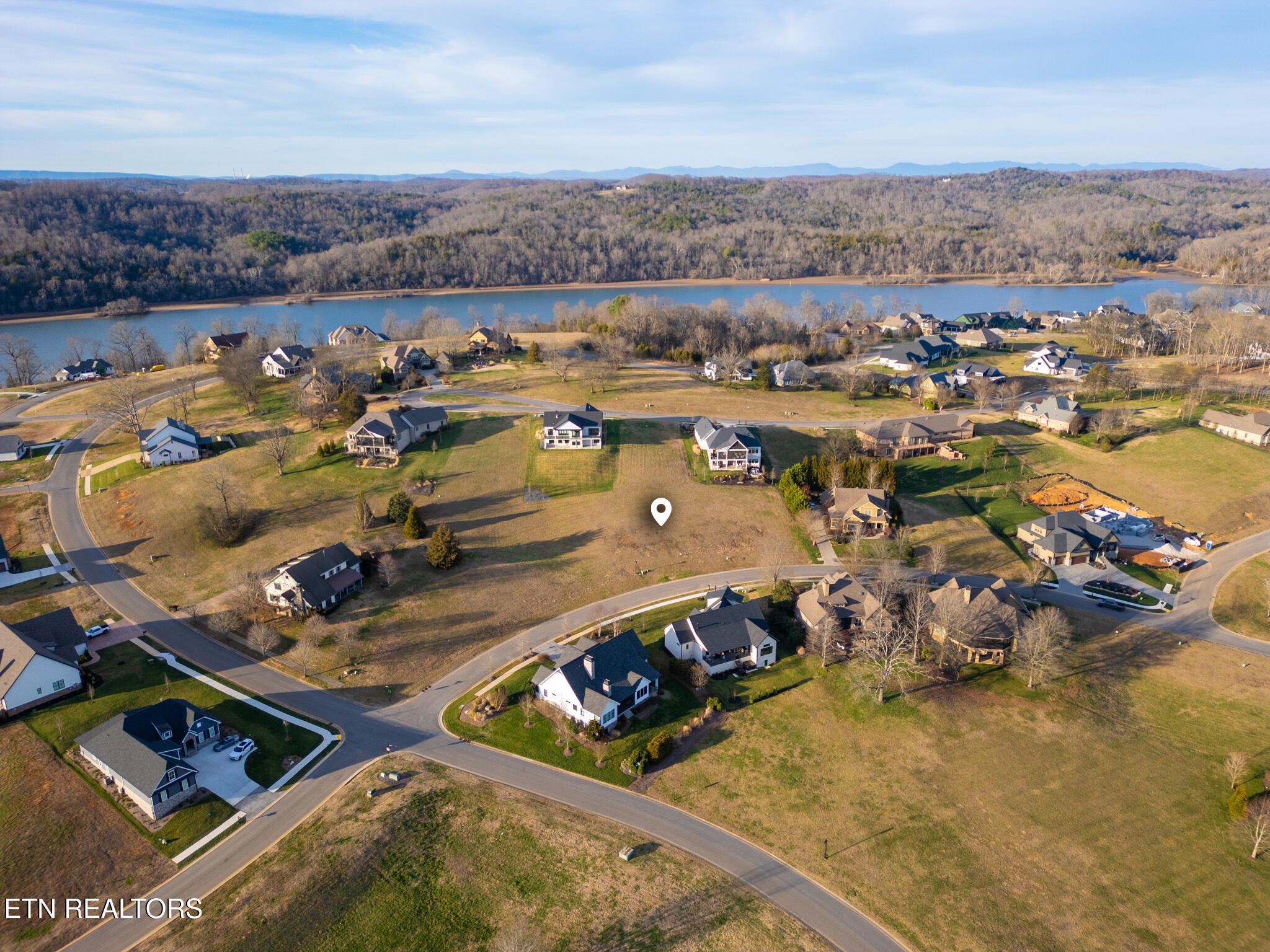 325 Chestnut Lane Loudon TN 37774