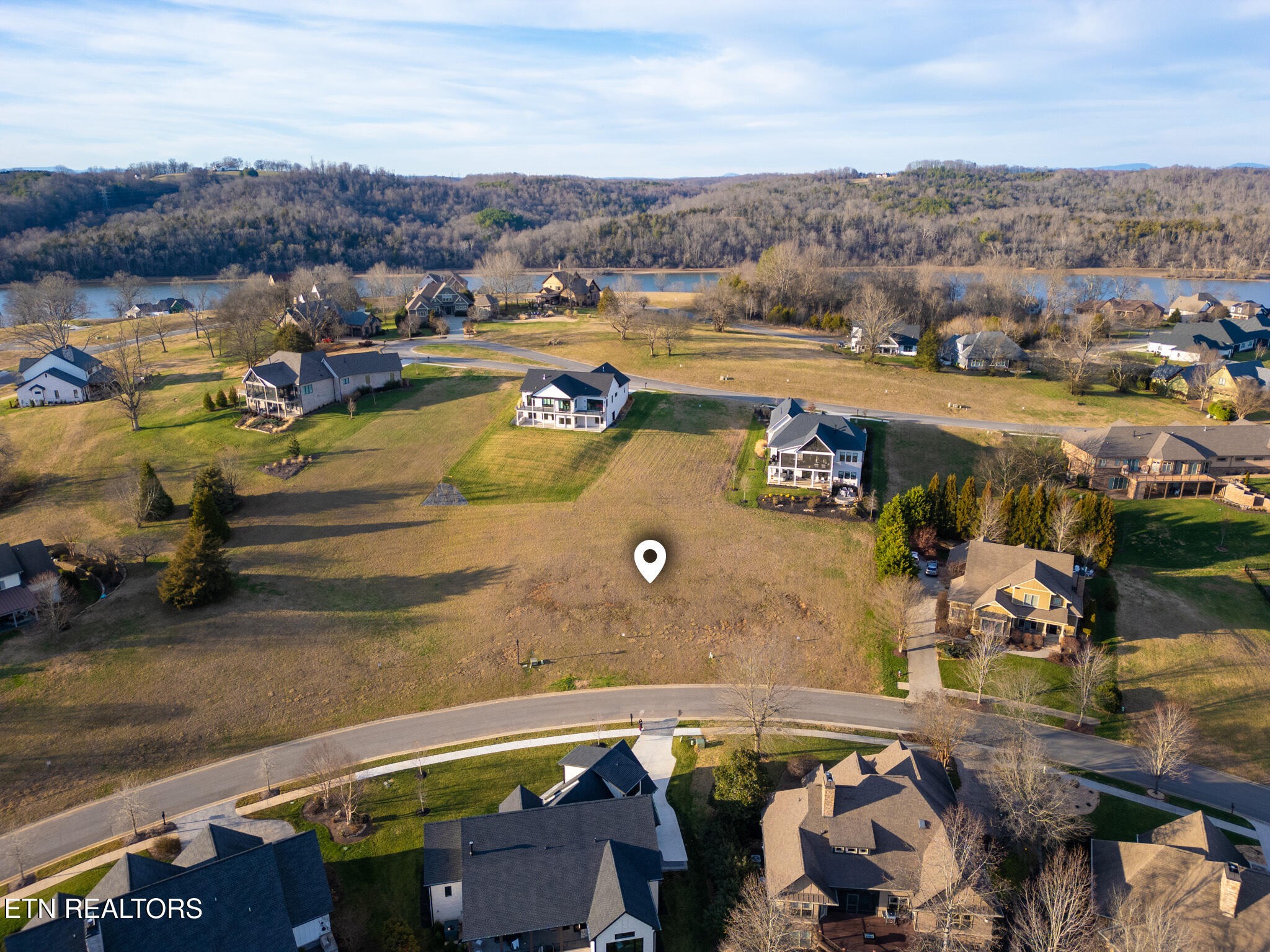 325 Chestnut Lane Loudon TN 37774