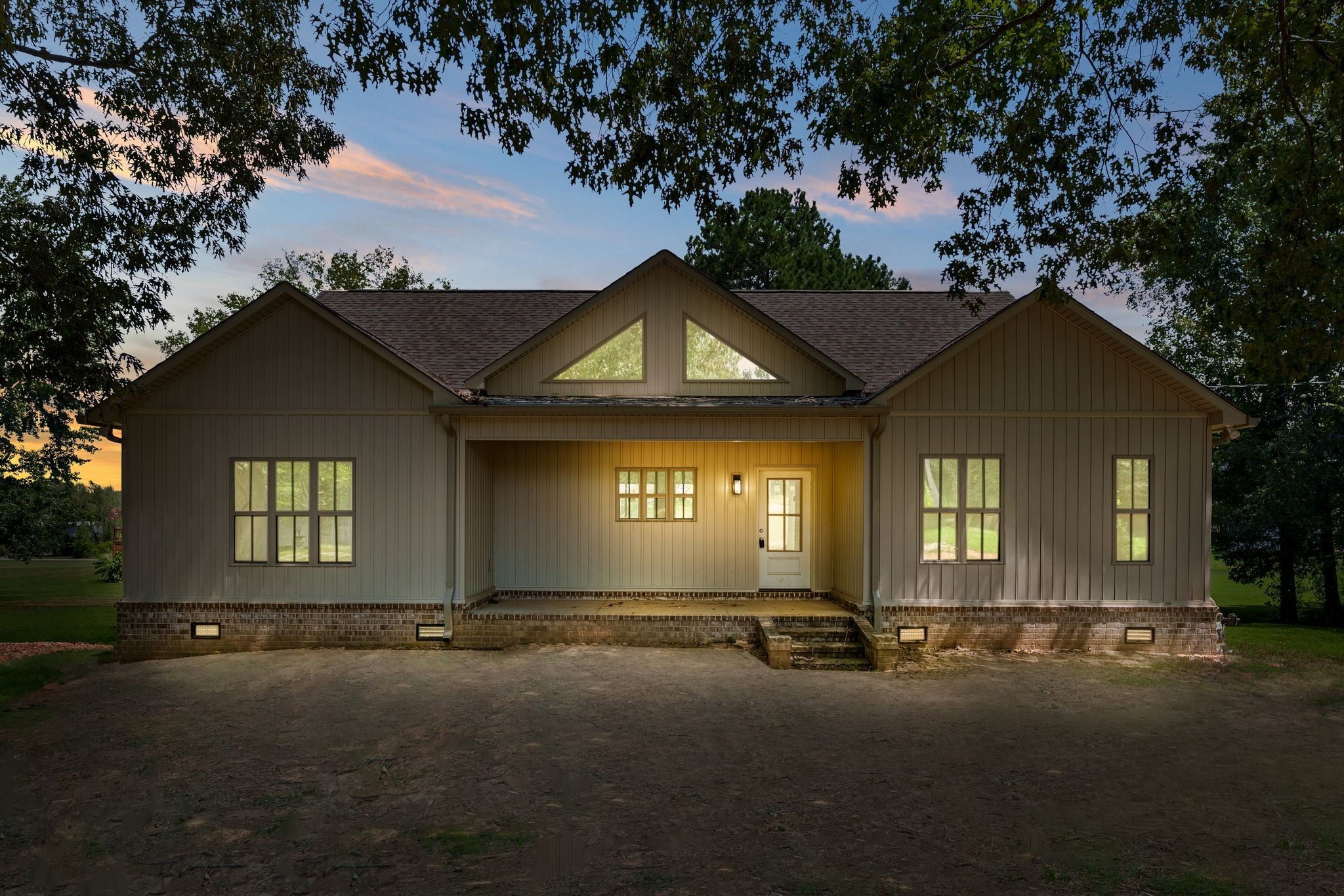 324 Fisherdale Drive Decaturville TN 38329