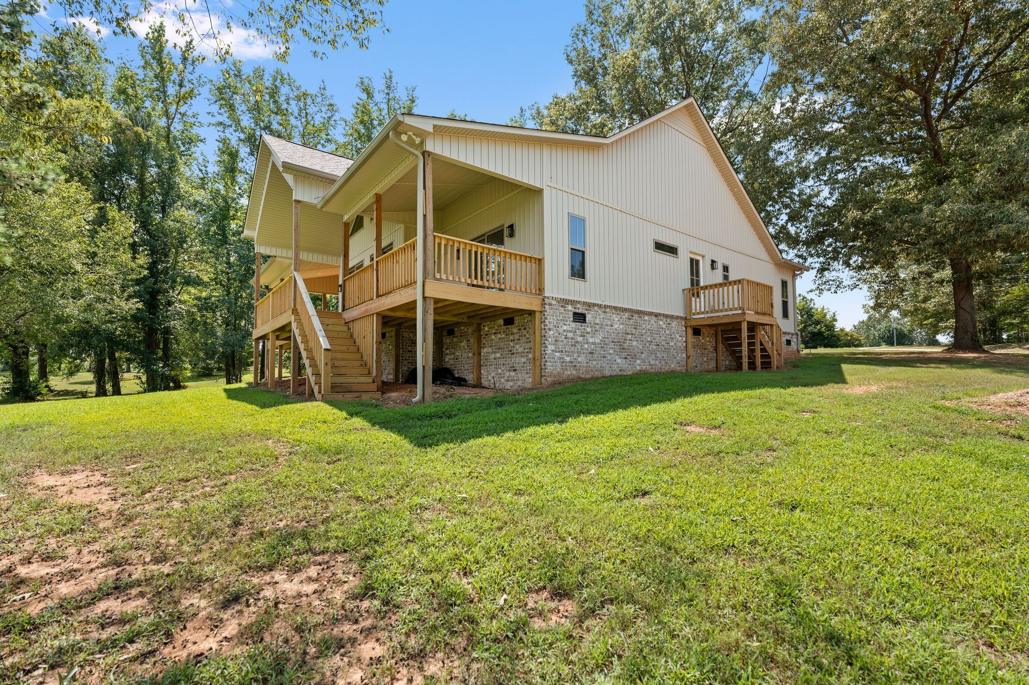 324 Fisherdale Drive Decaturville TN 38329