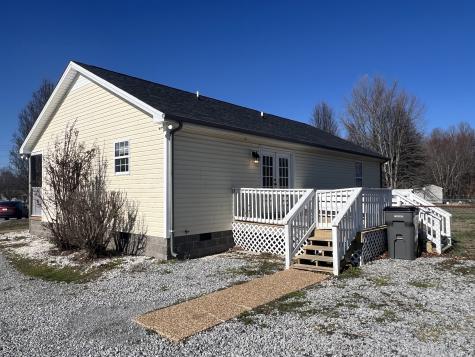 1009 E Evelyn Court Portland TN 37148
