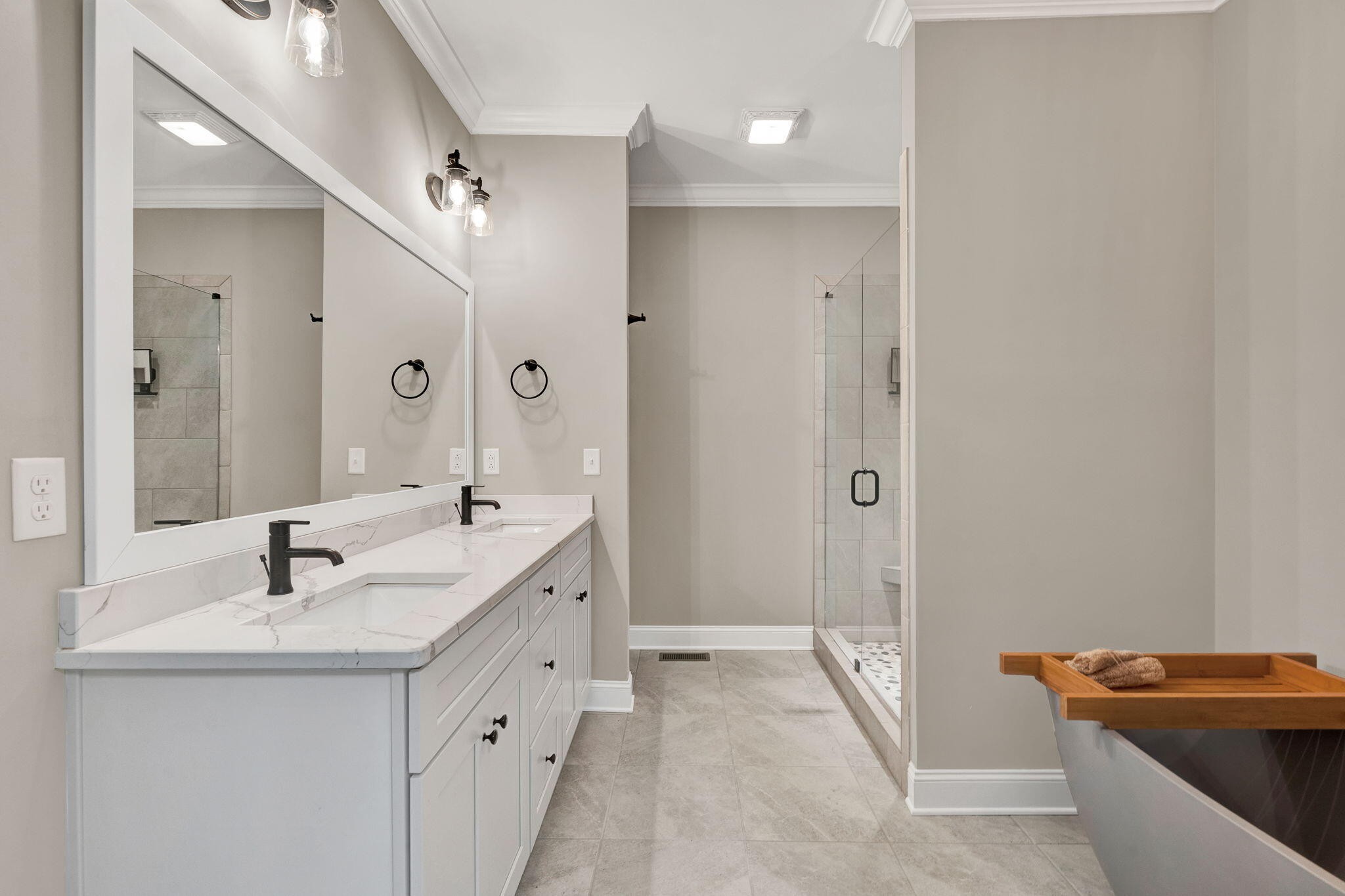 7407 Pond View Harrison TN 37341