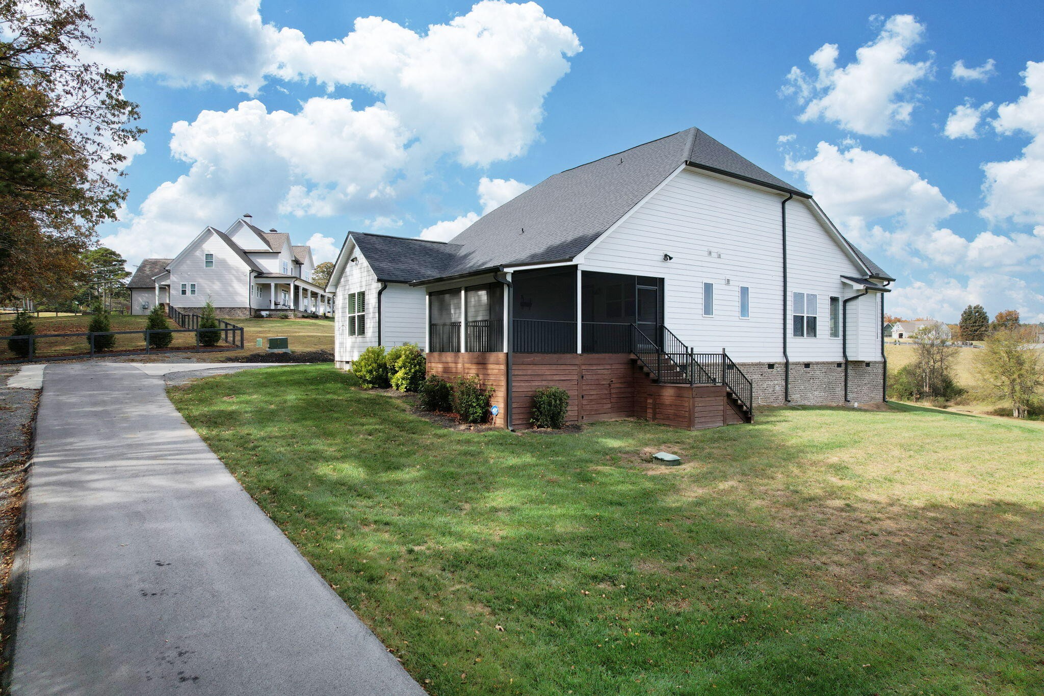 7407 Pond View Harrison TN 37341