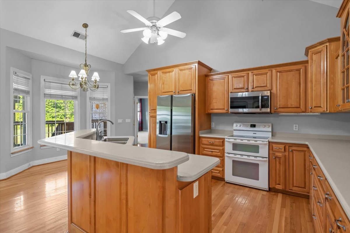 2440 Maple Grove Road Dickson TN 37055