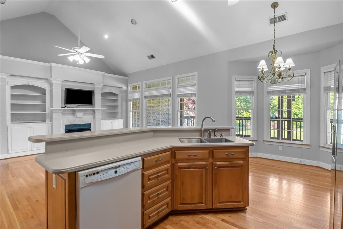 2440 Maple Grove Road Dickson TN 37055
