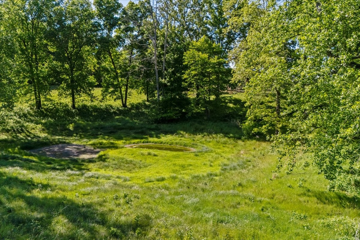 2440 Maple Grove Road Dickson TN 37055